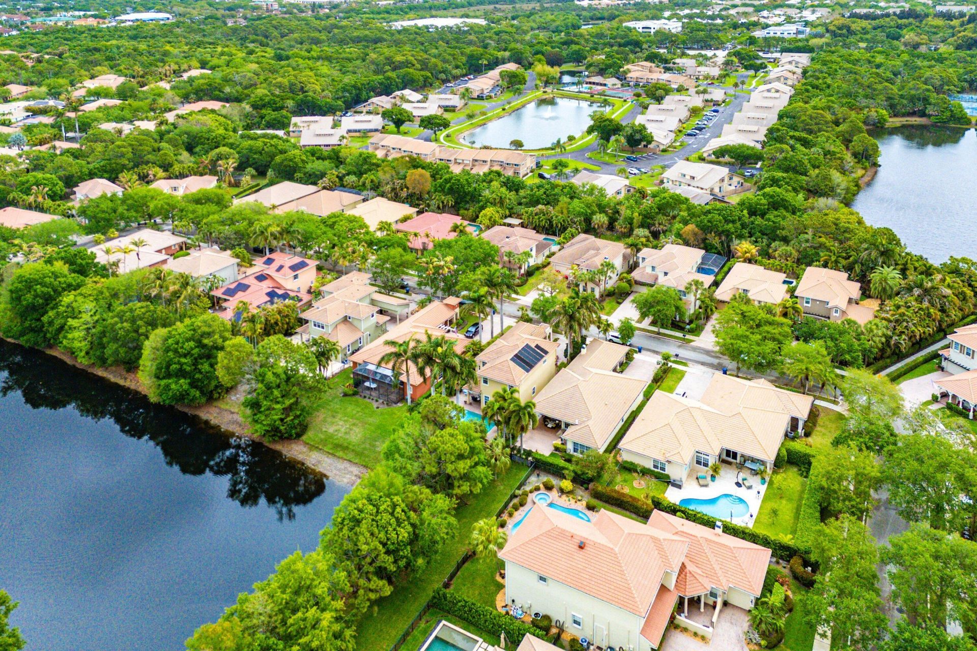 123 Via Castilla, Jupiter, FL 33458 Photo