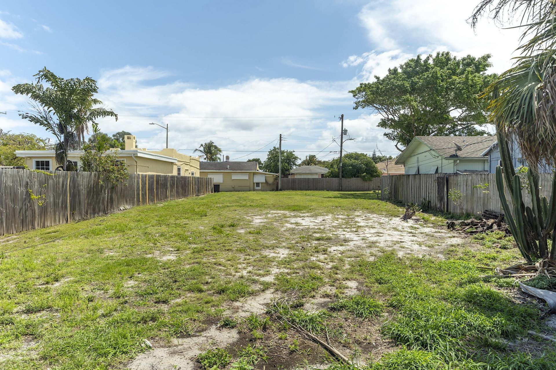 628 N K Street, Lake Worth Beach, FL 33460 Photo