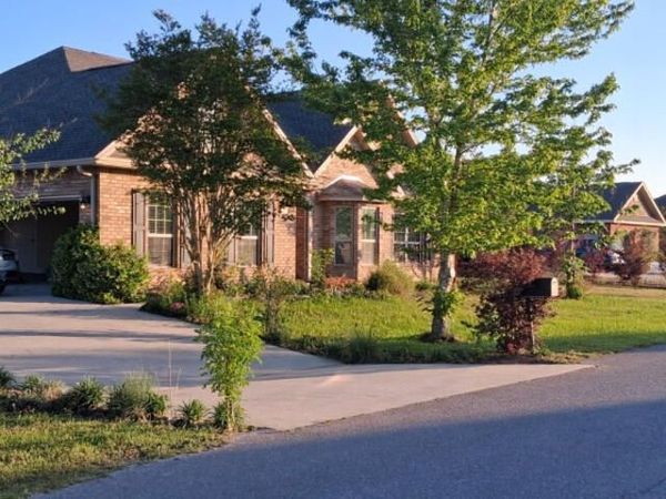 3443 Brownstone Road, Crestview, FL 32539