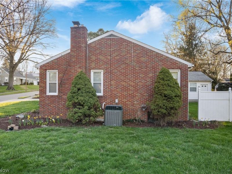 1807 Wicliff Avenue NE, Massillon, OH 44646 Photo 27