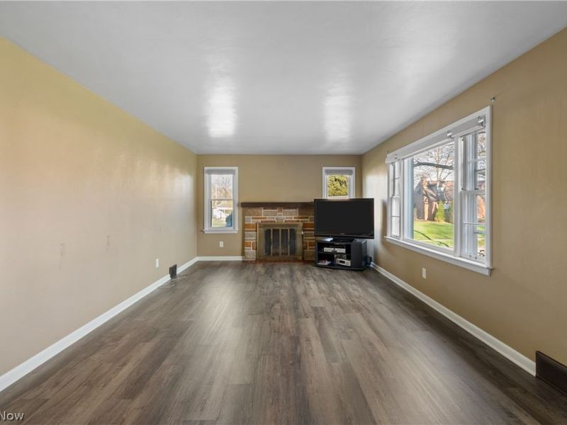 1807 Wicliff Avenue NE, Massillon, OH 44646 Photo 5