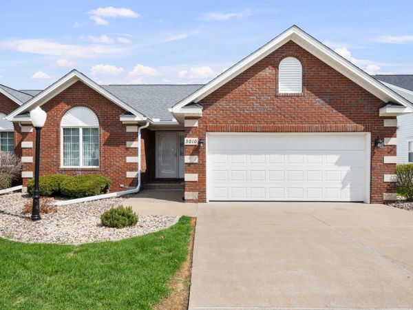3010 16th Street Court, Unit -, East Moline, IL 61244