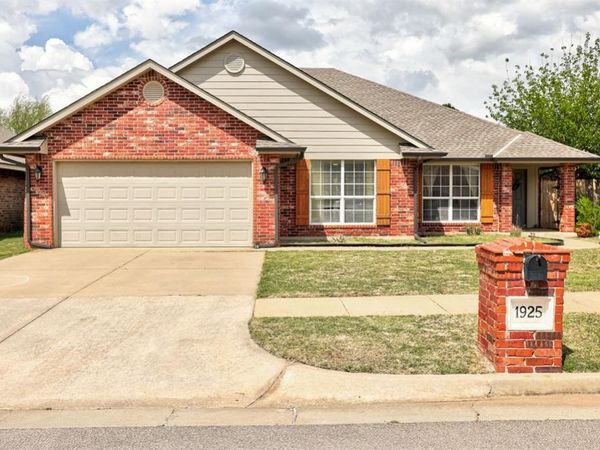 1925 NW 174th Street, Edmond, OK 73012