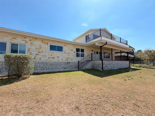 1210 Skyline DR , Canyon Lake, TX 78133