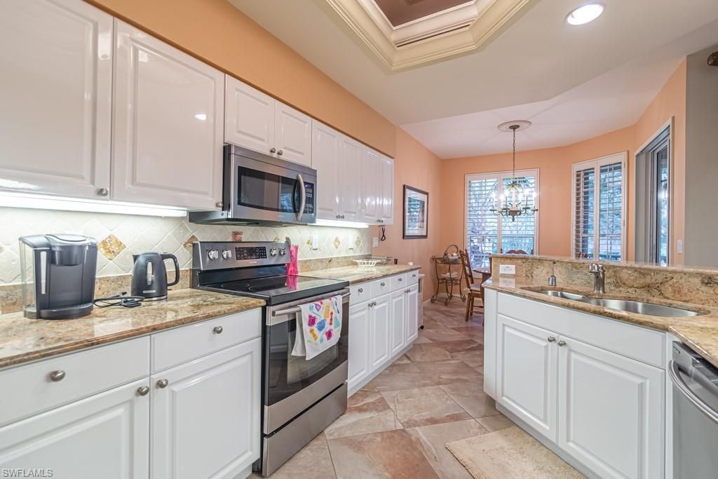 8460 Abbington Cir, Unit 1821, Naples, FL 34108 Photo