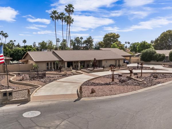 6955 W CALAVAR Road, Peoria, AZ 85381