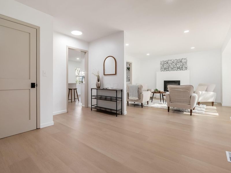 8458 Invergordon Court, Dublin, OH 43017 Photo 11