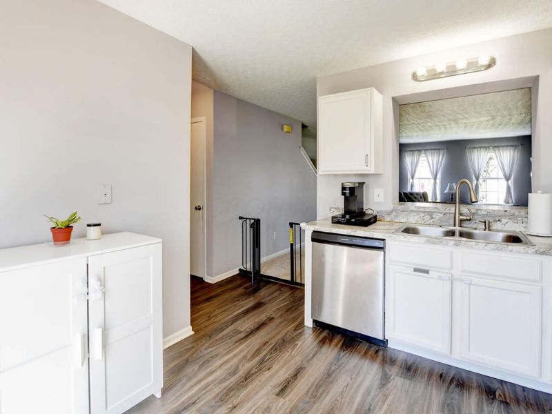 3469 Steiner Street, Columbus, OH 43231 Photo 11