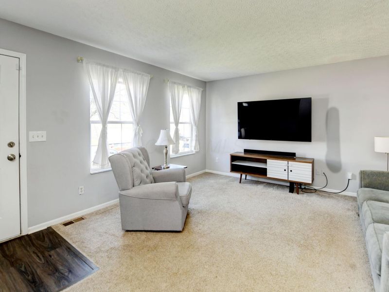 3469 Steiner Street, Columbus, OH 43231 Photo 5