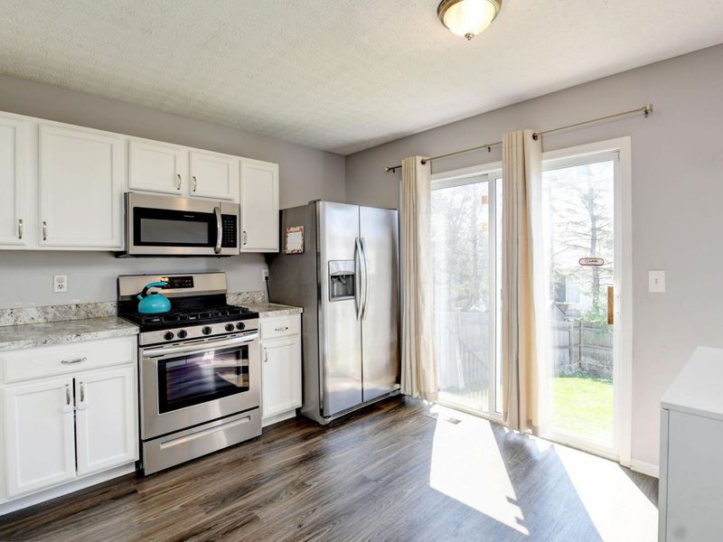 3469 Steiner Street, Columbus, OH 43231 Photo 9