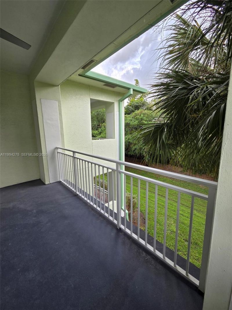 5300 NW 87th Ave, Unit 416, Doral, FL 33178 Photo