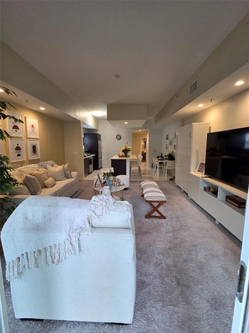 5300 NW 87th Ave, Unit 416, Doral, FL 33178 Photo
