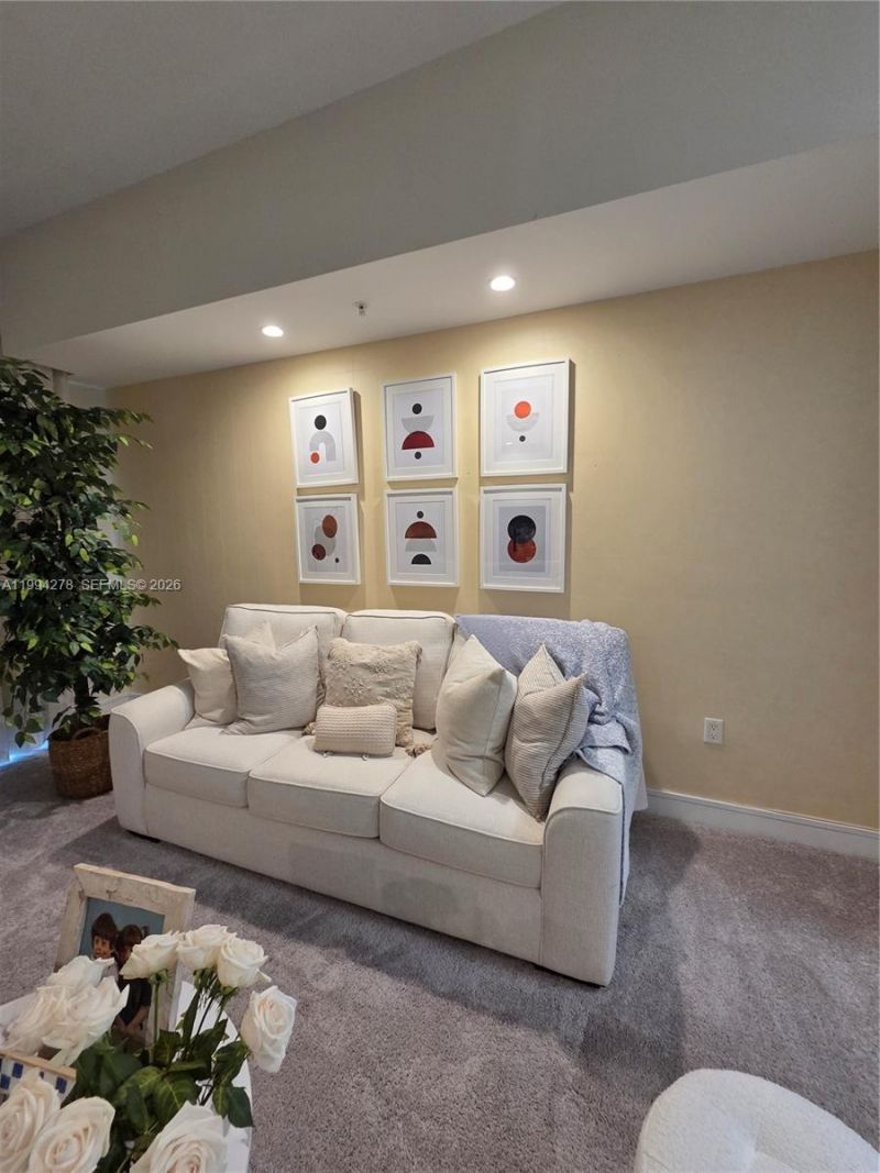 5300 NW 87th Ave, Unit 416, Doral, FL 33178 Photo