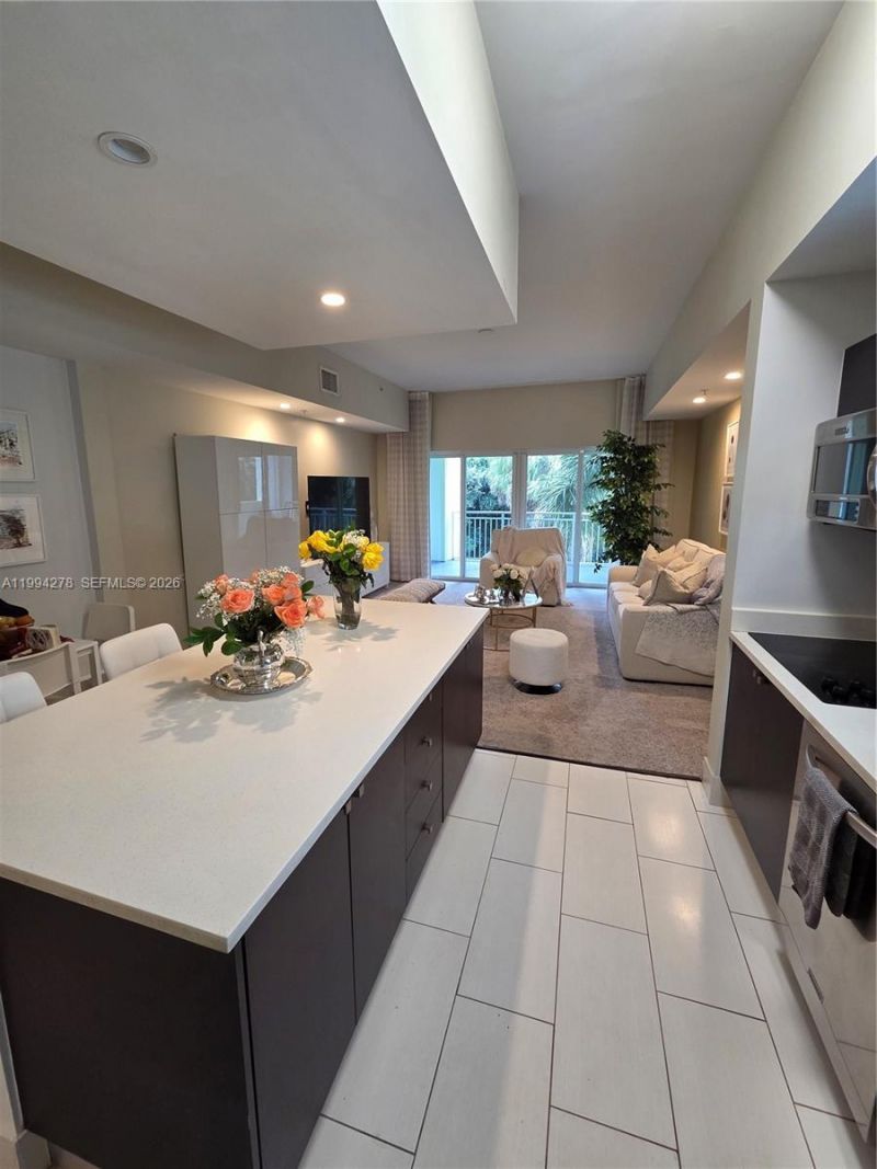 5300 NW 87th Ave, Unit 416, Doral, FL 33178 Photo