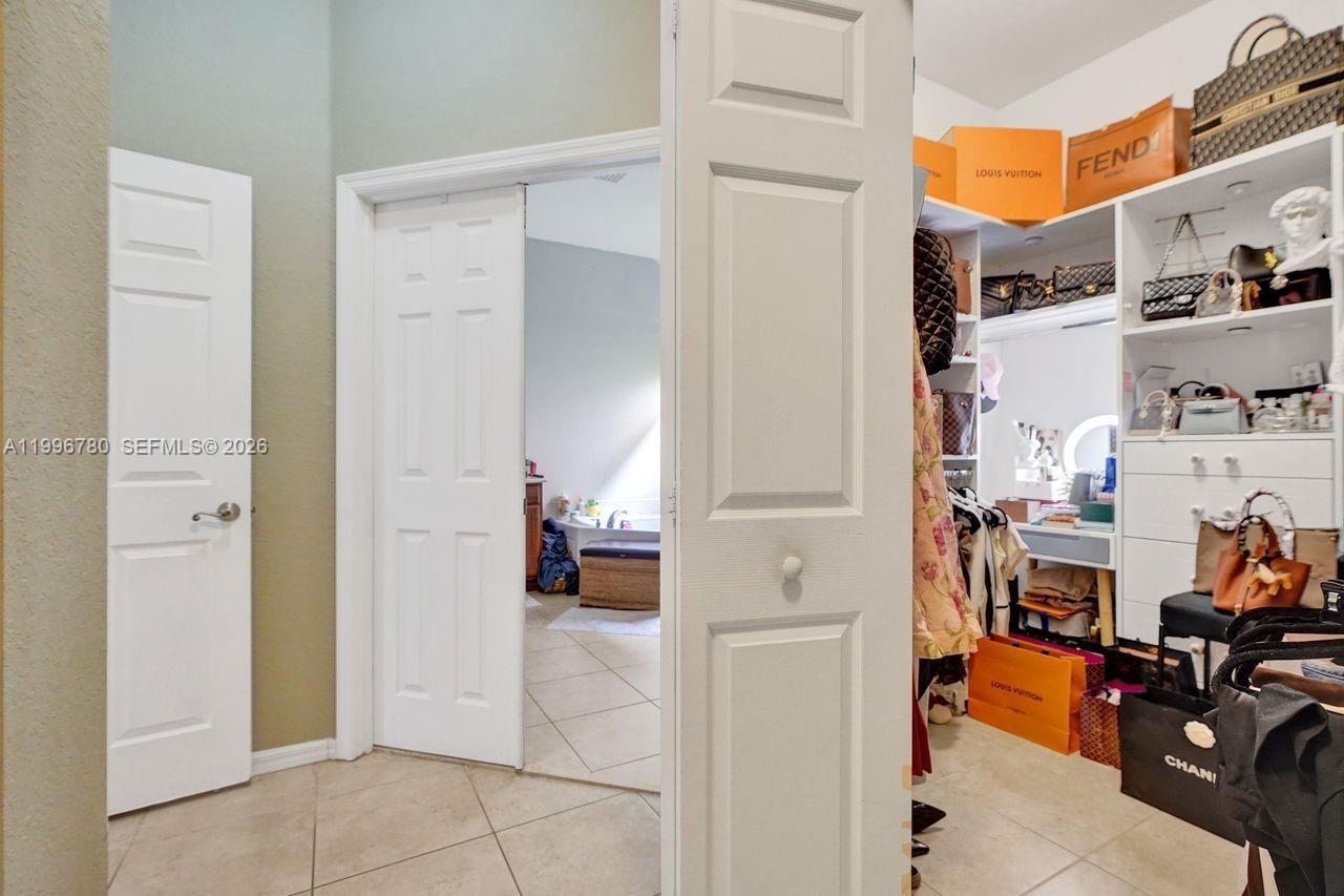 3982 W Whitewater Ave , Weston, FL 33332 Photo