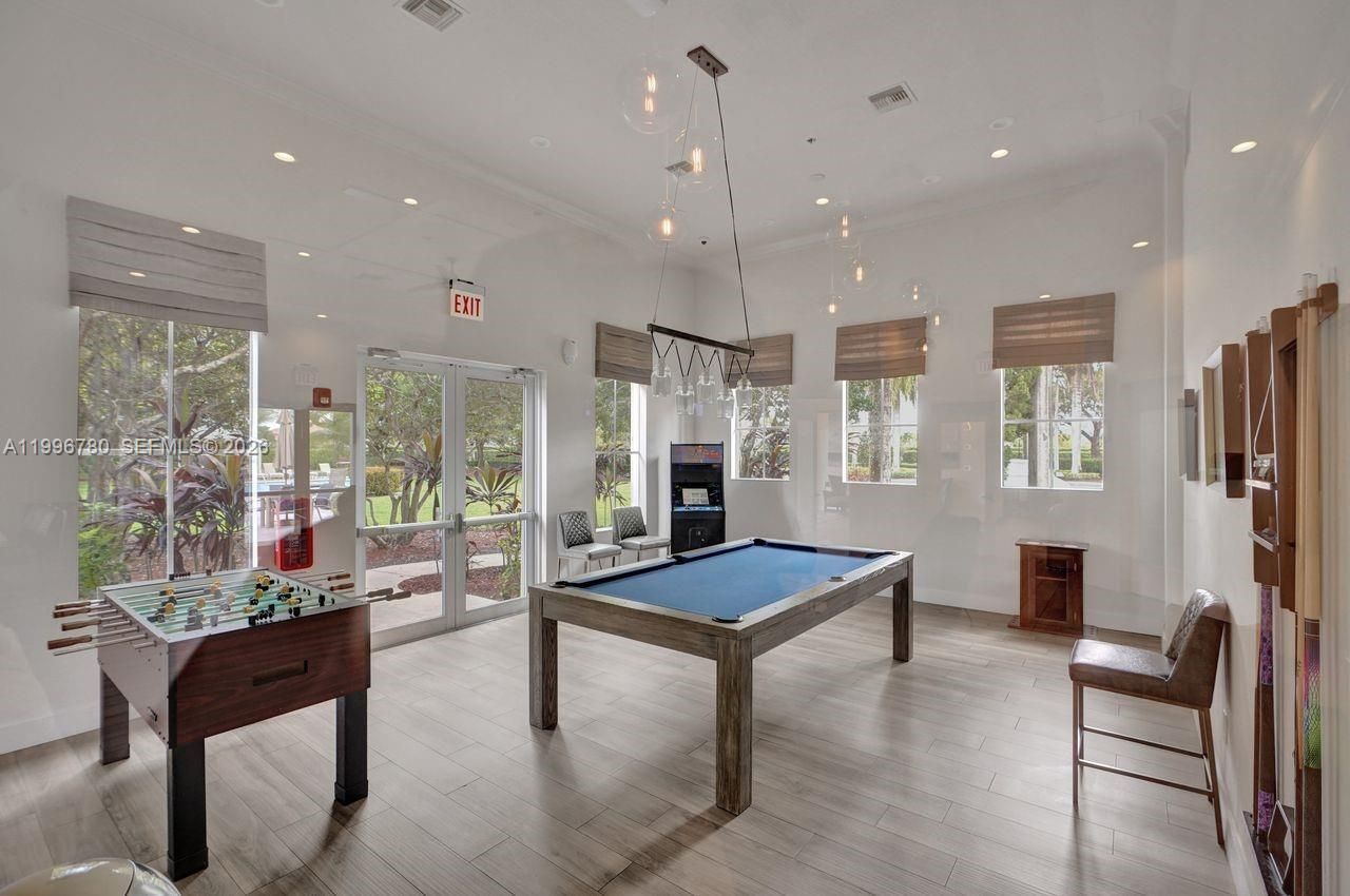 3982 W Whitewater Ave , Weston, FL 33332 Photo