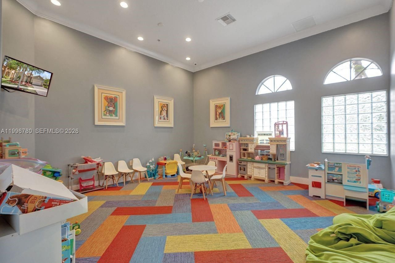 3982 W Whitewater Ave , Weston, FL 33332 Photo