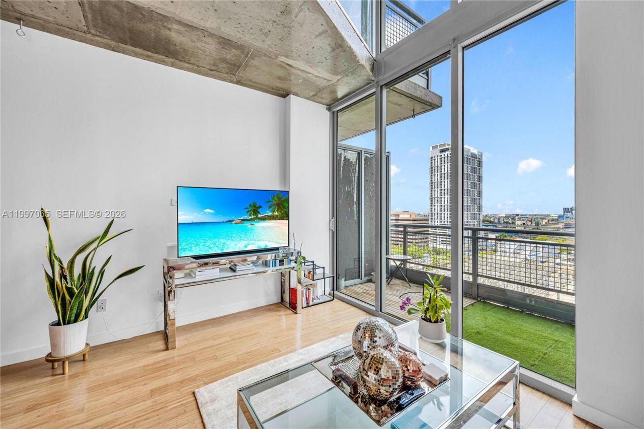 690 SW 1st Ct, Unit 1709, Miami, FL 33130 Photo