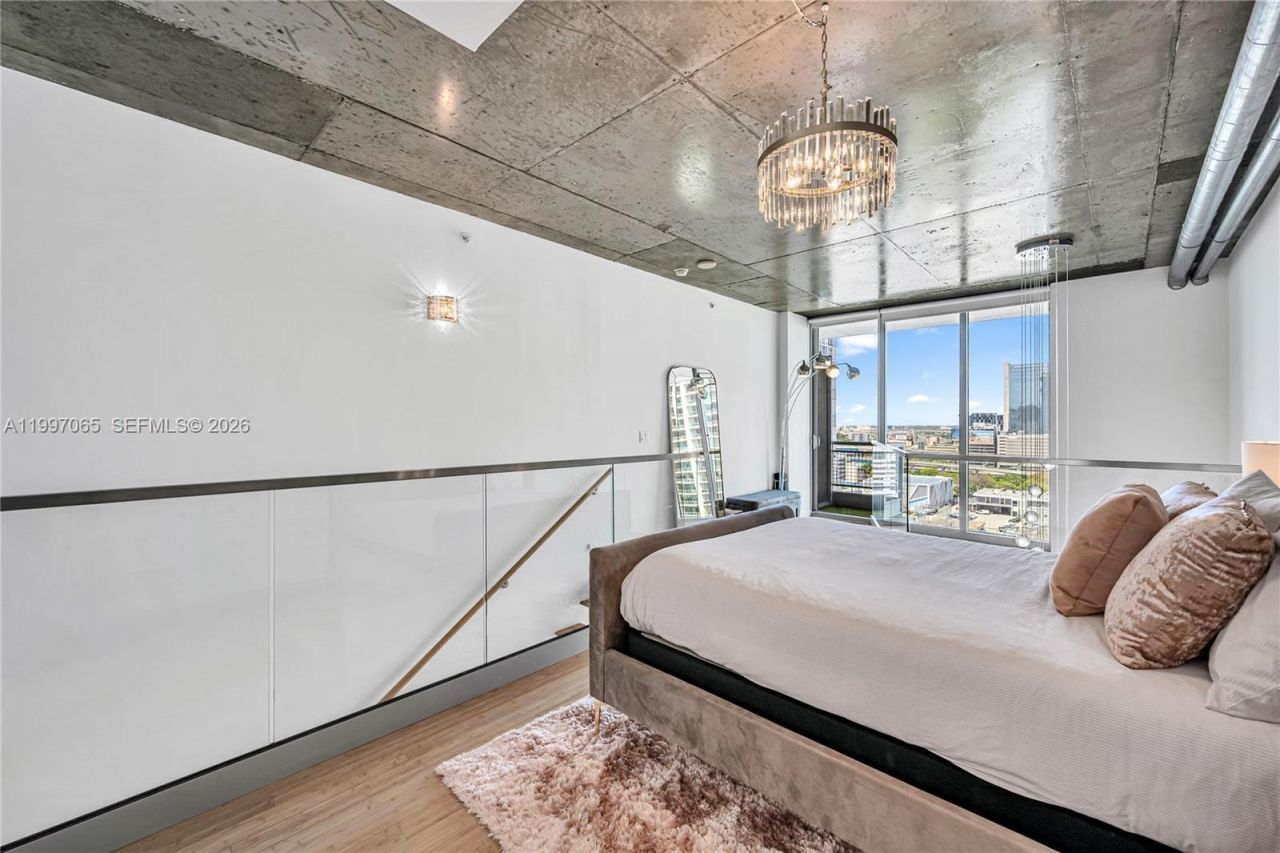 690 SW 1st Ct, Unit 1709, Miami, FL 33130 Photo