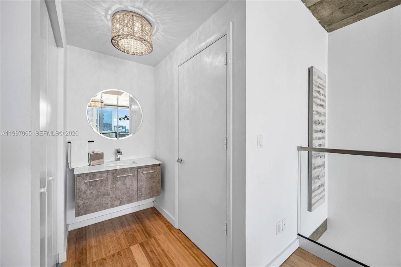 690 SW 1st Ct, Unit 1709, Miami, FL 33130 Photo