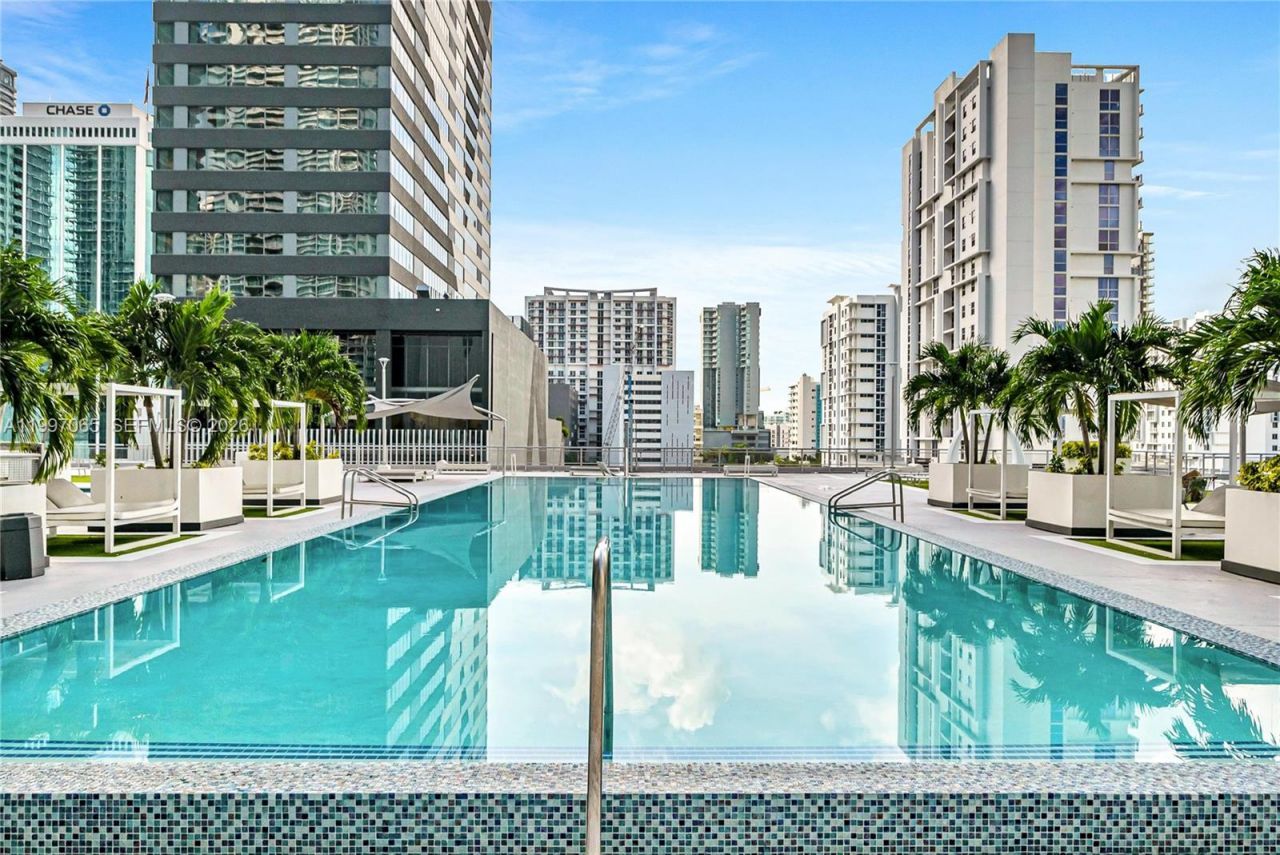 690 SW 1st Ct, Unit 1709, Miami, FL 33130 Photo