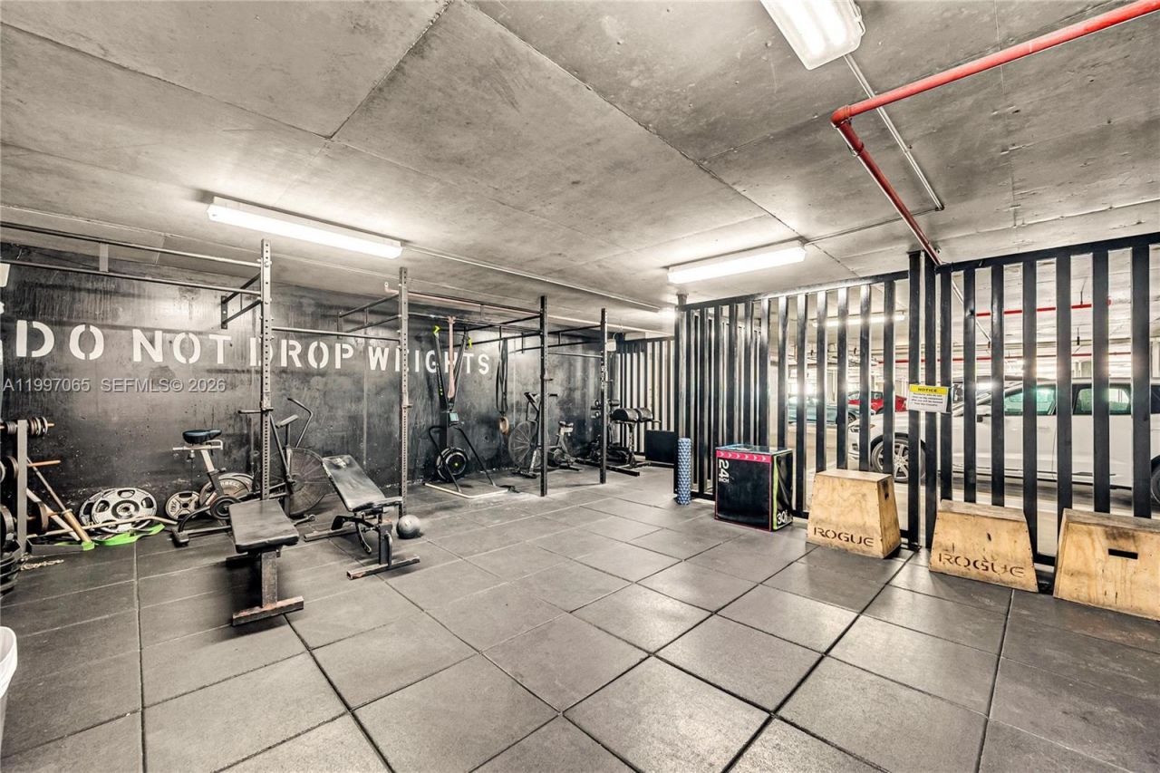 690 SW 1st Ct, Unit 1709, Miami, FL 33130 Photo