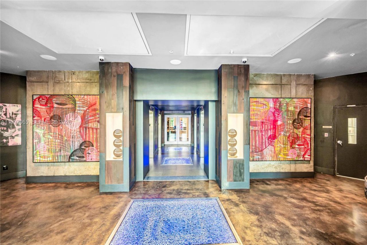 690 SW 1st Ct, Unit 1709, Miami, FL 33130 Photo