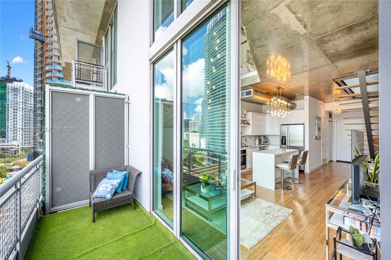 690 SW 1st Ct, Unit 1709, Miami, FL 33130 Photo