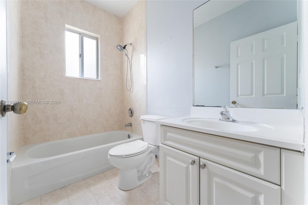 379 NE 31st Ave, Unit 379, Homestead, FL 33033 Photo