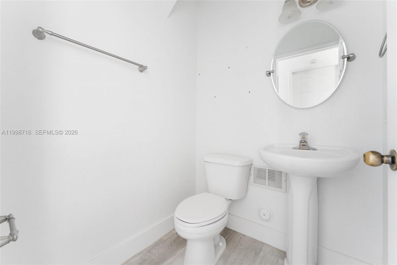 379 NE 31st Ave, Unit 379, Homestead, FL 33033 Photo