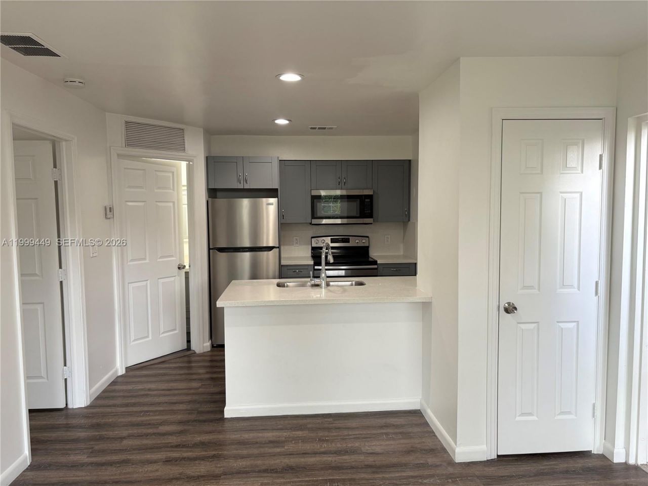 Please Call For Address, Unit M-8, Hialeah, FL 33015 Photo