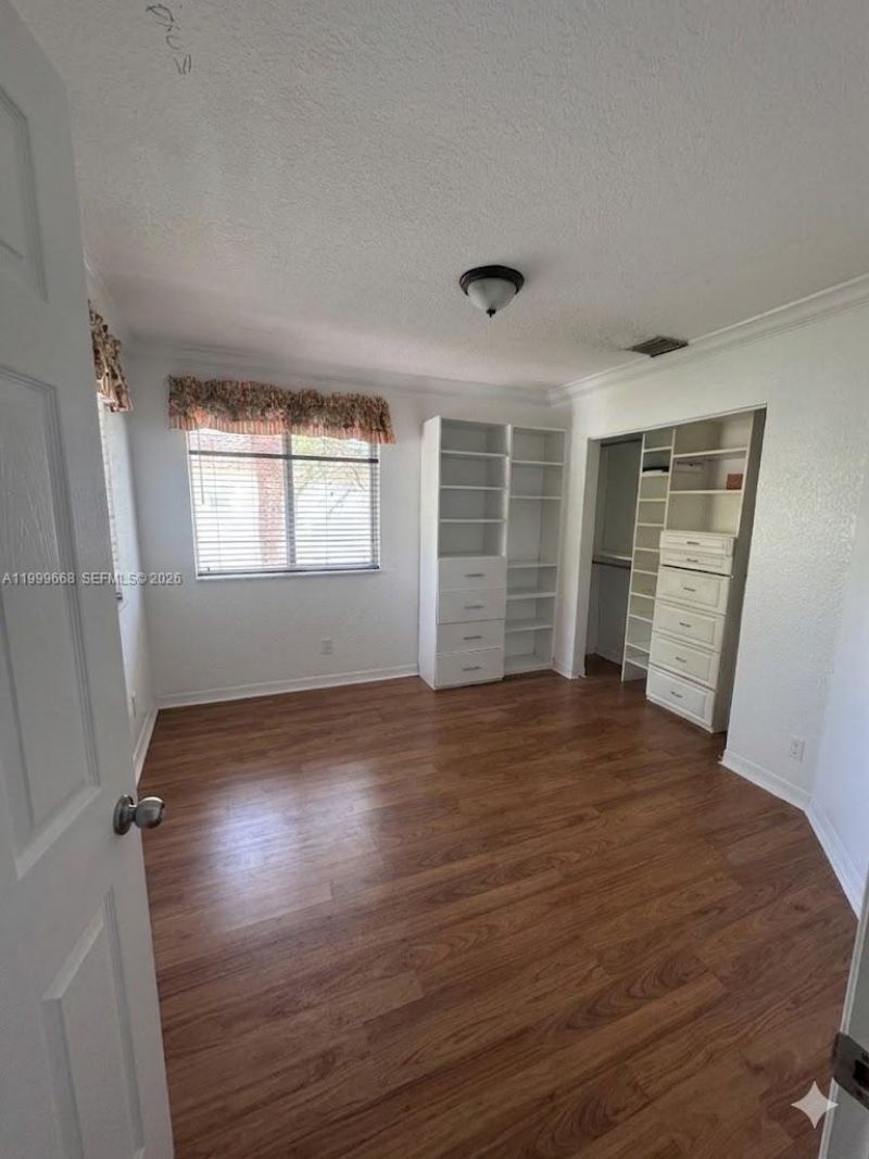 7659 Tamarac Island Circle, Tamarac, FL 33321 Photo