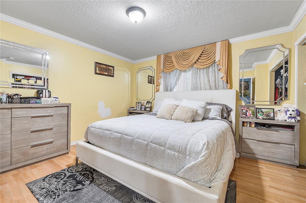 7659 Tamarac Island Circle, Tamarac, FL 33321 Photo