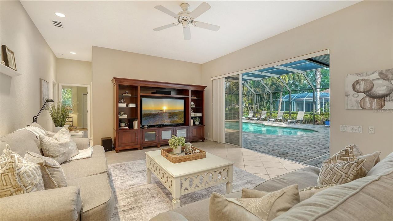 7312 Pine Valley Street, Bradenton, FL 34202 Photo