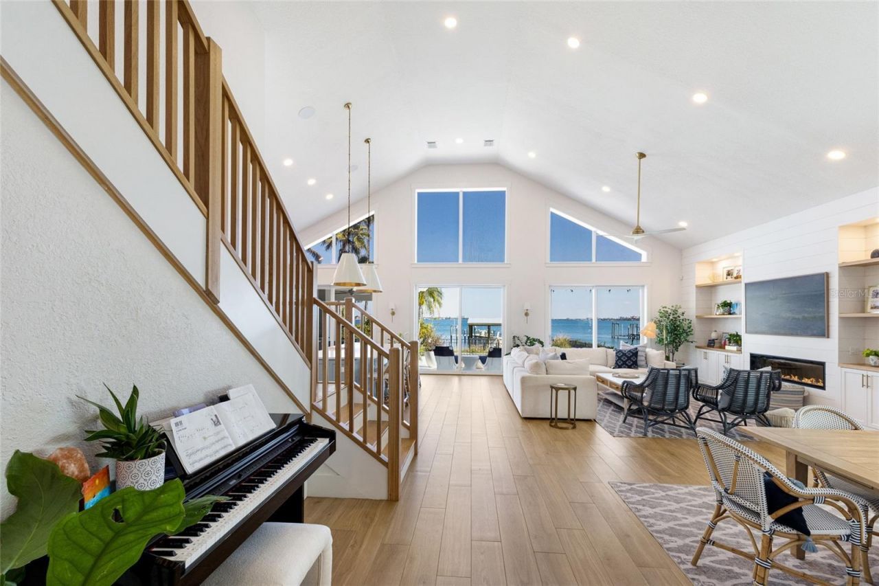 1519 Riverview Lane, Bradenton, FL 34209 Photo