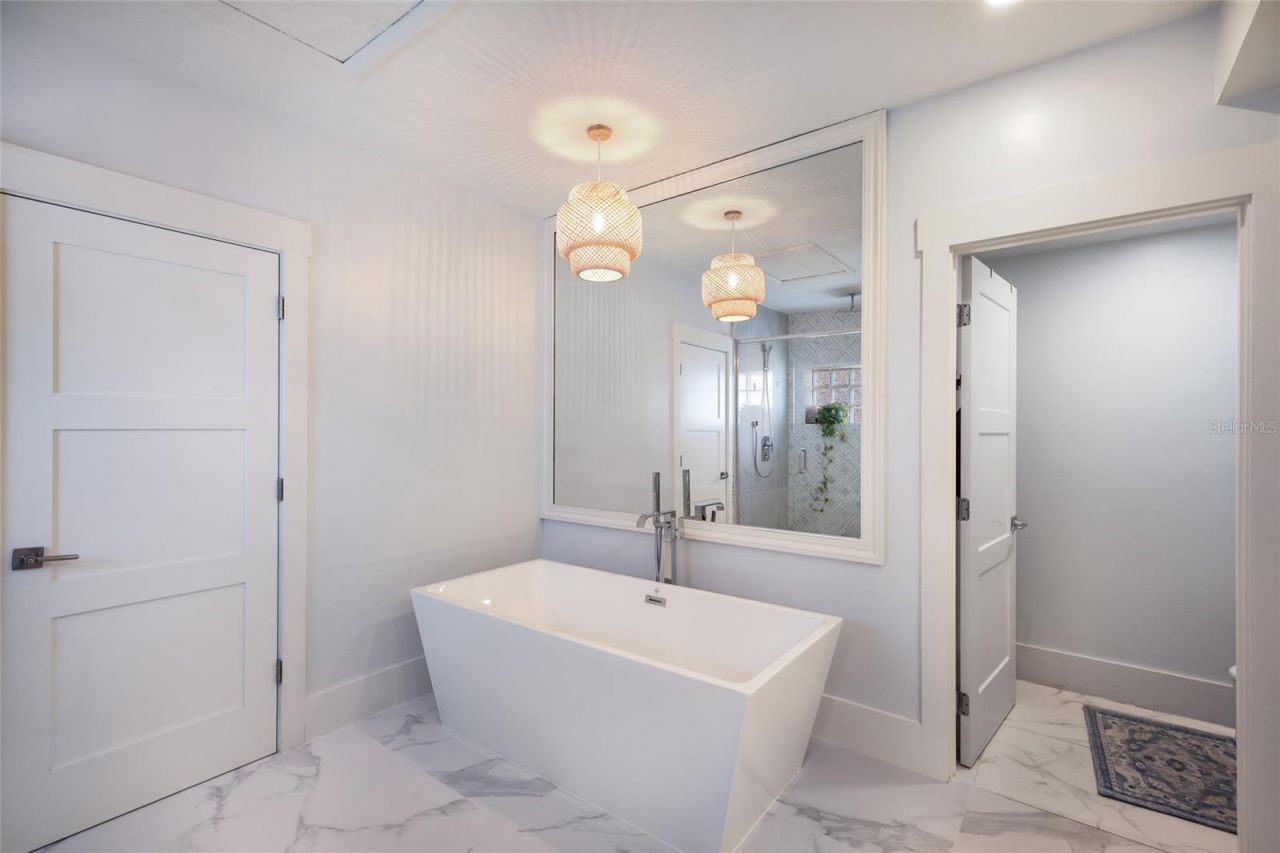 1519 Riverview Lane, Bradenton, FL 34209 Photo