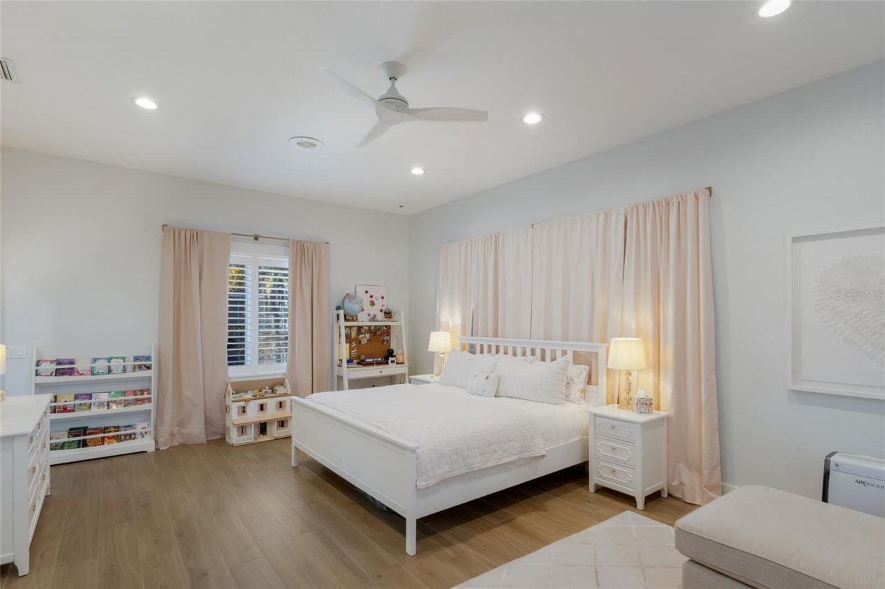 1519 Riverview Lane, Bradenton, FL 34209 Photo