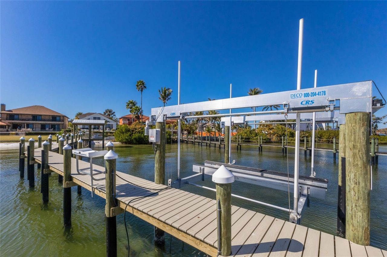 1519 Riverview Lane, Bradenton, FL 34209 Photo