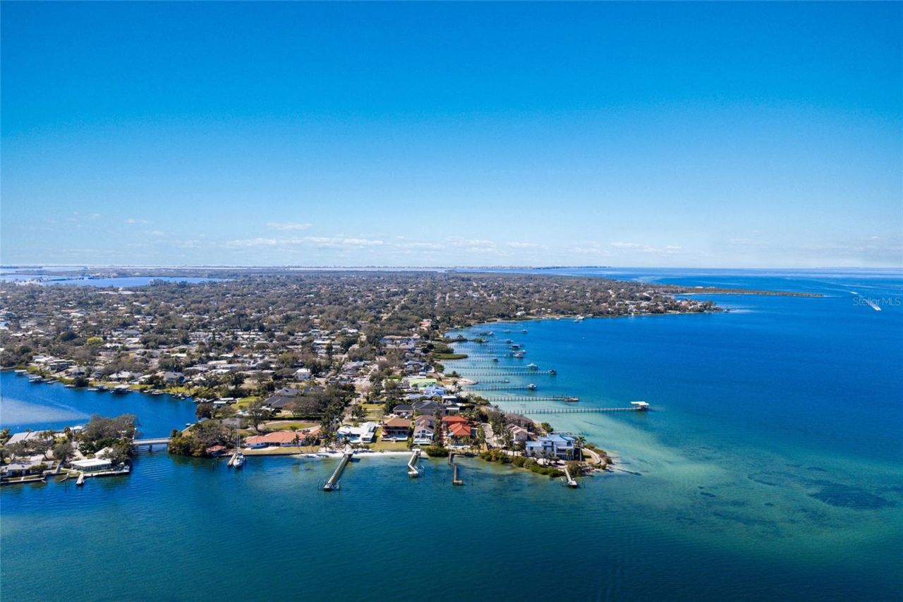 1519 Riverview Lane, Bradenton, FL 34209 Photo