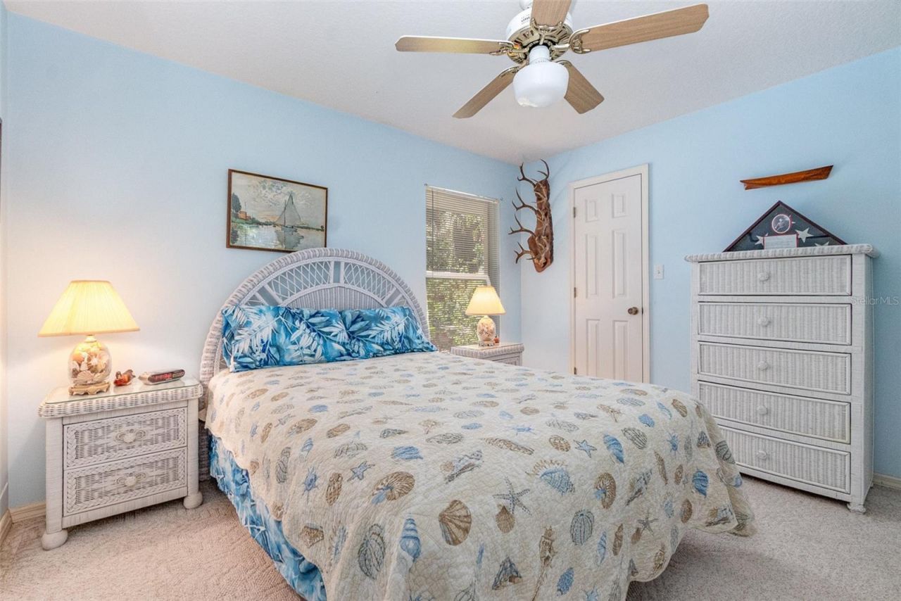 16730 Beauclaire Court, Tavares, FL 32778 Photo