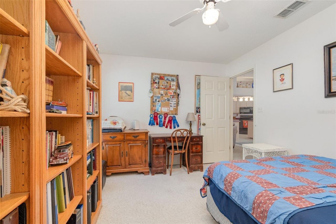 16730 Beauclaire Court, Tavares, FL 32778 Photo