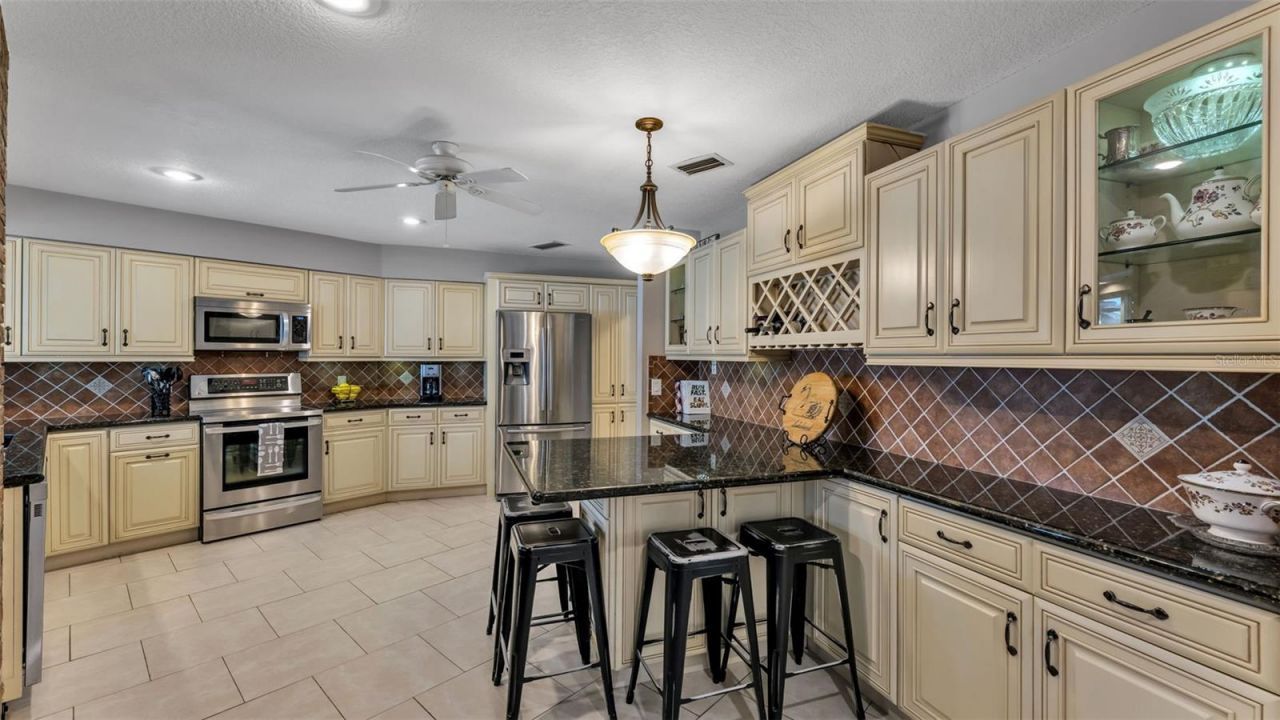 5212 Scotland Place , Lakeland, FL 33813 Photo