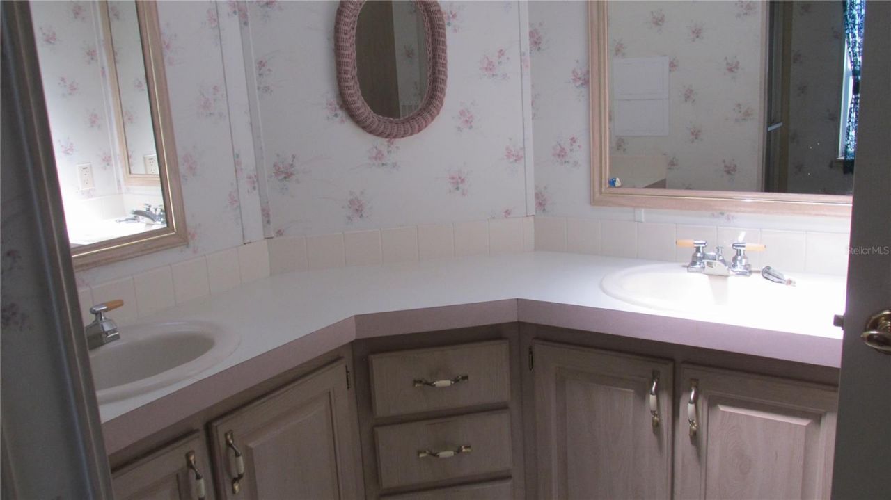 192 Dartmouth Drive , Haines City, FL 33844 Photo