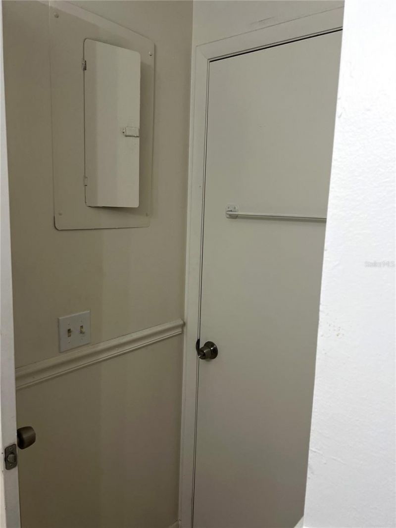 4400 White Pine Avenue , Unit 70-4, Orlando, FL 32811 Photo