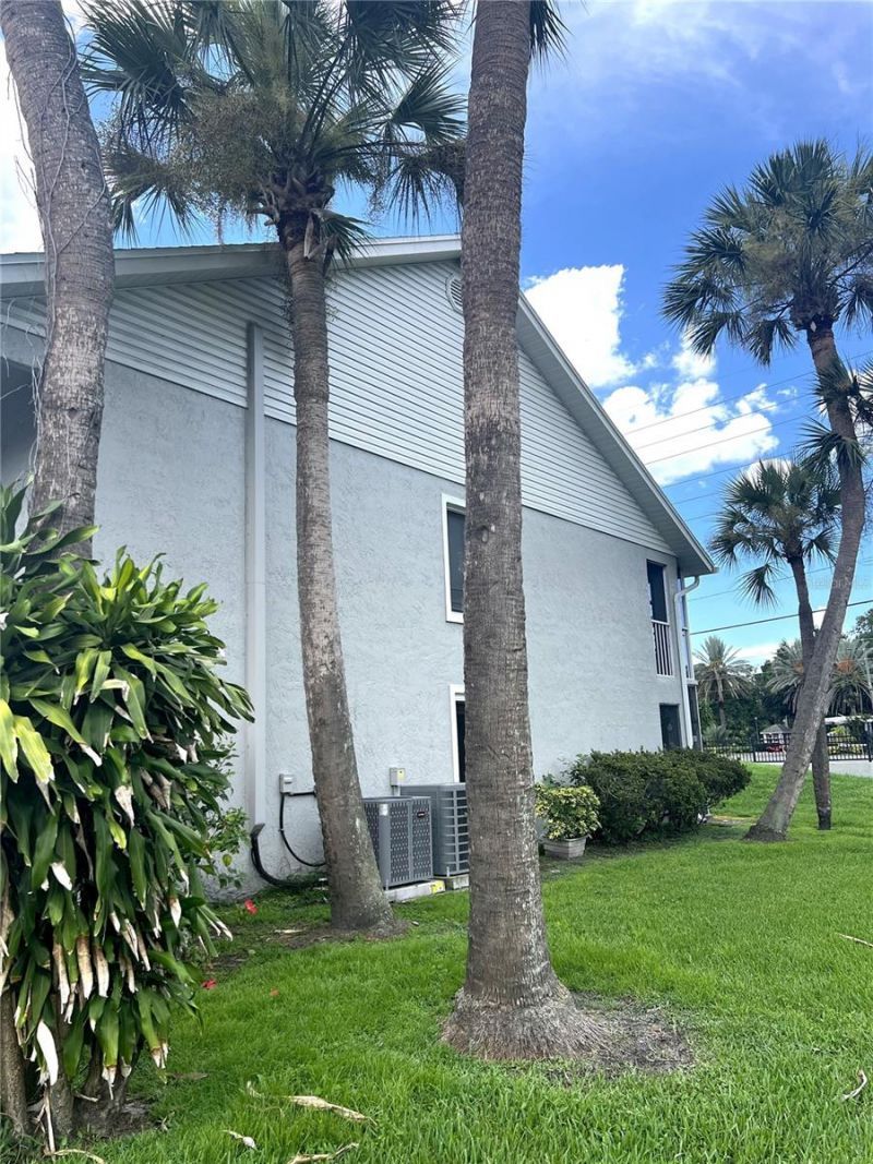 4400 White Pine Avenue , Unit 70-4, Orlando, FL 32811 Photo