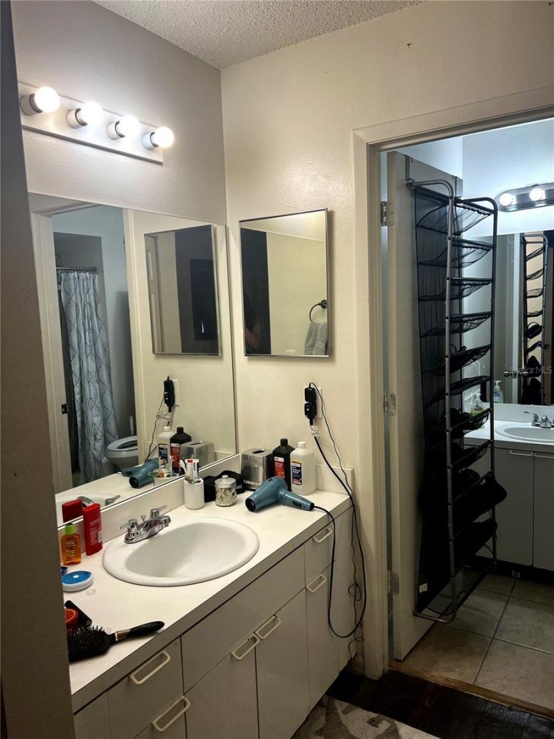 4400 White Pine Avenue , Unit 70-4, Orlando, FL 32811 Photo