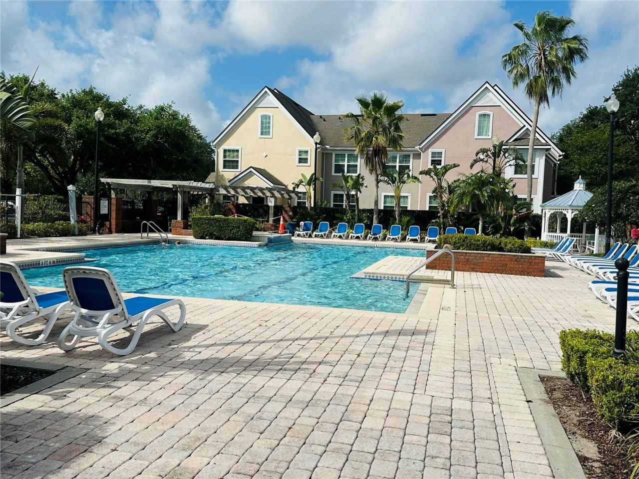 6663 Queens Borough Avenue, Unit 208, Orlando, FL 32835 Photo