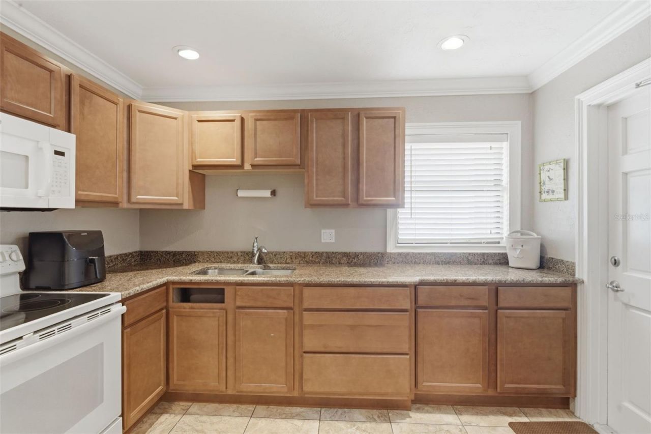 2100 N Peninsula Avenue, Unit 1130, New Smyrna Beach, FL 32169 Photo