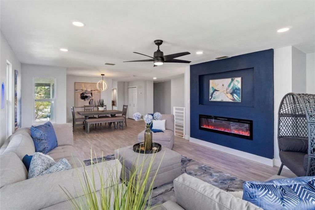 307 161st Avenue, Redington Beach, FL 33708 Photo