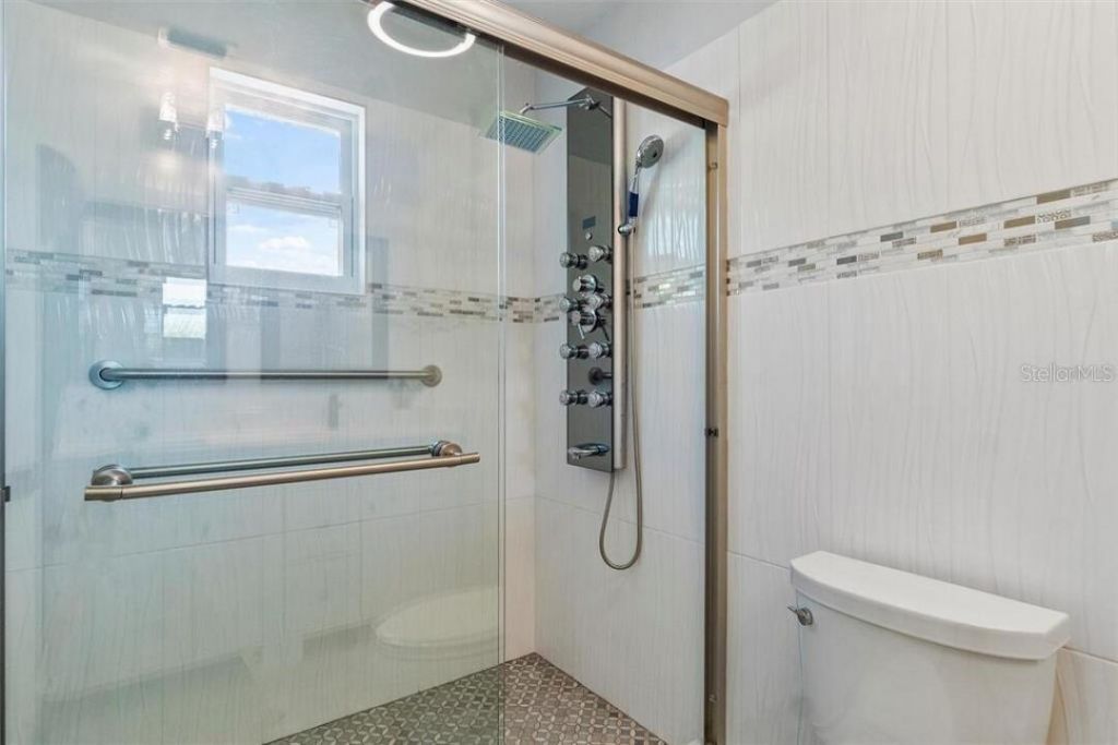 307 161st Avenue, Redington Beach, FL 33708 Photo